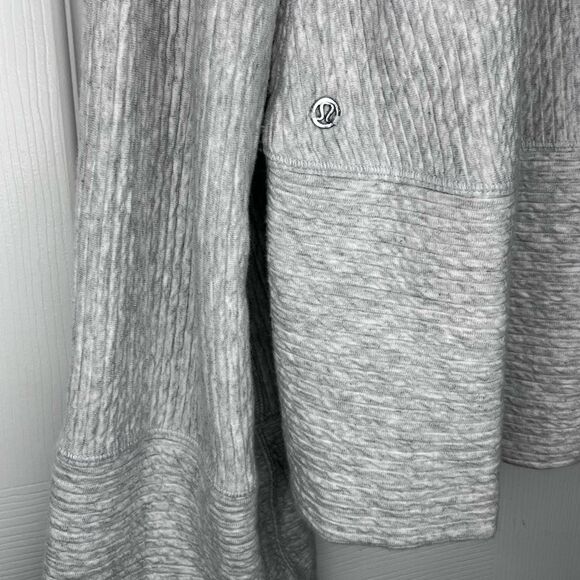 Lululemon Retreat Yourself Ribbed Cropped Hoodie Size Xs/S Oversized Fits Medium - Picture 3 of 6